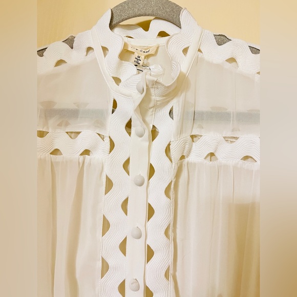 THE SANG stark White Jumpsuit. Size MEDIUM. NWOT. Xtra buttons Attached. - Picture 3 of 13